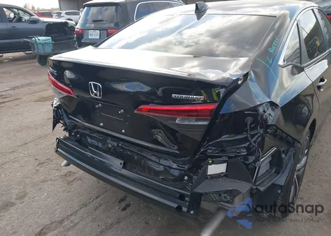 2023 Honda Civic Touring z USA, uszkodzony, nr VIN 2HGFE1F90PH323785